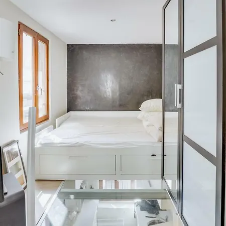 Apartmán Lovely Studio With Messazine - Batignolles *